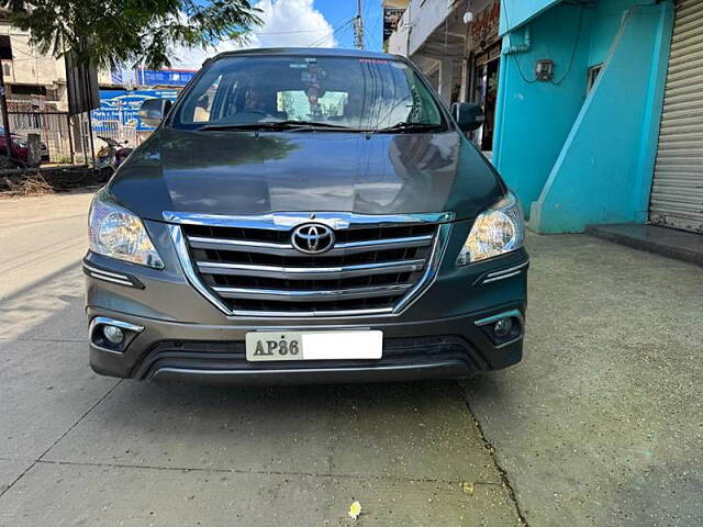 Used 2010 Toyota Innova in Hyderabad