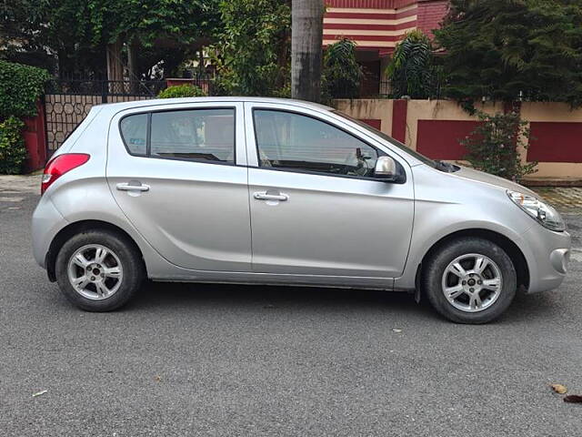 Used Hyundai i20 [2012-2014] Sportz (AT) 1.4 in Dehradun