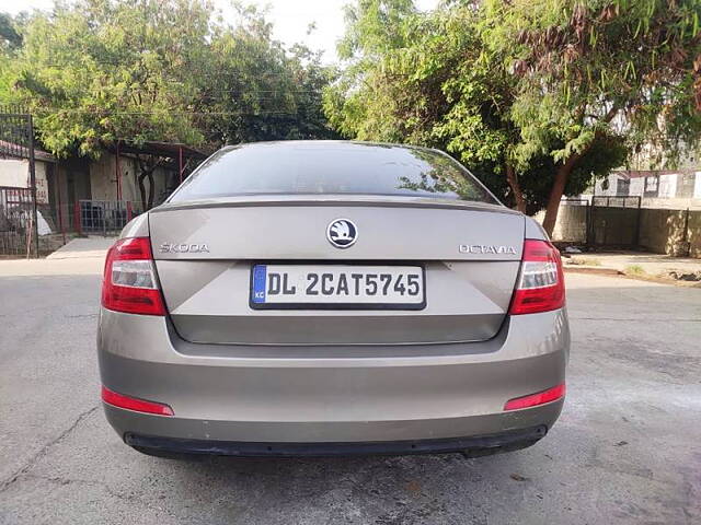 Used Skoda Octavia [2013-2015] Elegance 2.0 TDI AT in Delhi