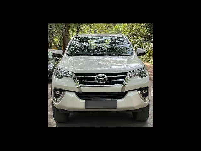 Used 2019 Toyota Fortuner in Delhi