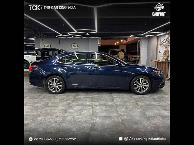 Used Lexus ES [2017-2018] 300h in Ghaziabad