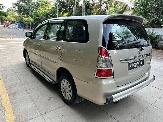 Used Toyota Innova [2005-2009] 2.5 V 7 STR in Hyderabad