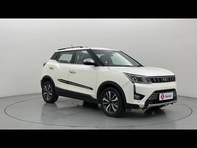 Used Mahindra XUV300 [2019-2024] W8 (O) 1.2 Petrol [2019] in Ghaziabad