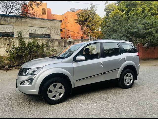 Used Mahindra XUV500 [2015-2018] W6 1.99 in Delhi