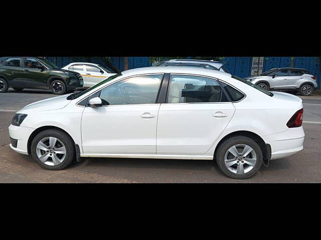 Used Skoda Rapid Style 1.6 MPI AT in Thane