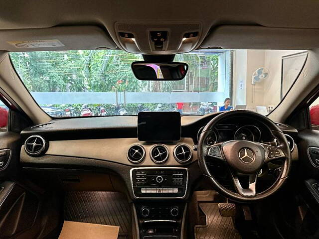 Used Mercedes-Benz GLA [2017-2020] 200 d Sport in Pune