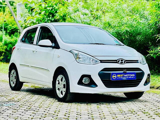 Used Hyundai Grand i10 [2013-2017] Magna 1.1 CRDi [2016-2017] in Ahmedabad