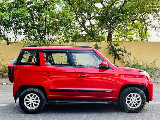 Used Mahindra TUV300 [2015-2019] T8 in Delhi