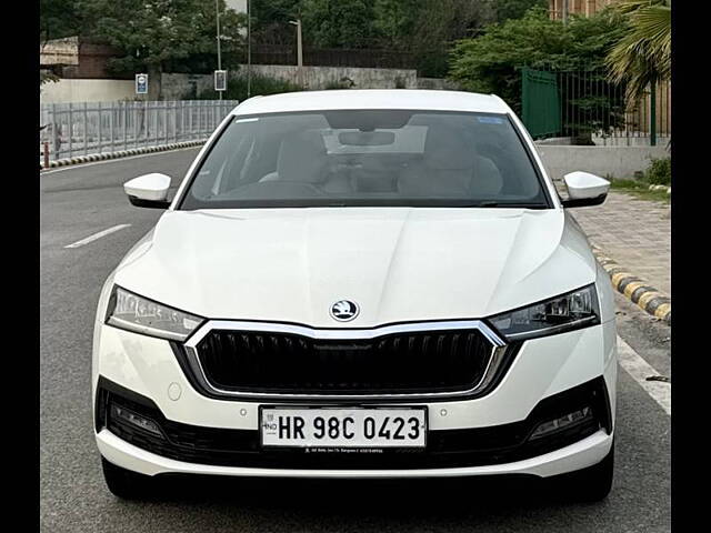 Used Skoda Octavia Style 2.0 in Delhi