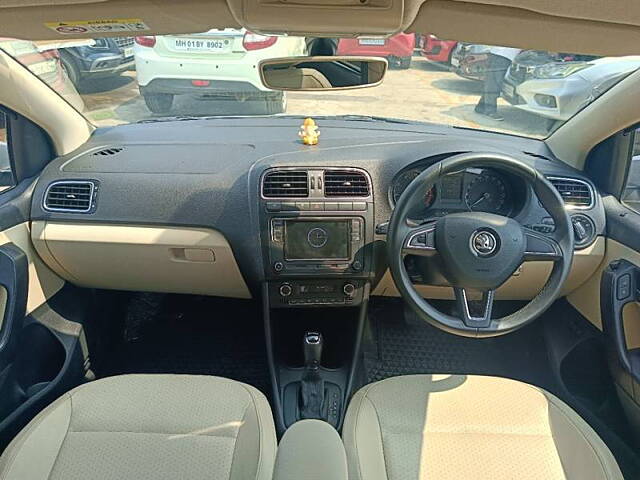 Used Skoda Rapid Style 1.6 MPI AT in Mumbai