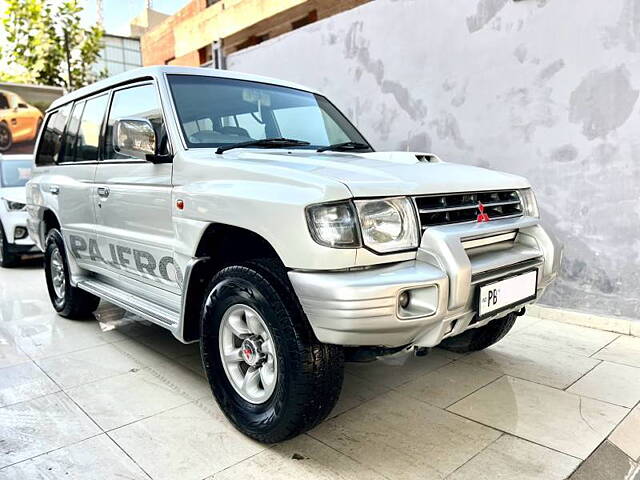 Used Mitsubishi Pajero SFX 2.8 in Chandigarh