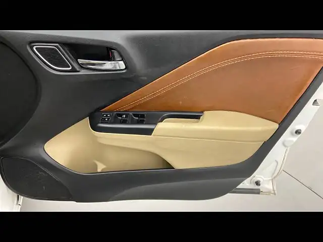 Used Honda City 4th Generation V CVT Petrol [2017-2019] in Hyderabad