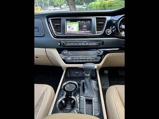 Used Kia Carnival [2020-2023] Limousine 7 STR in Delhi