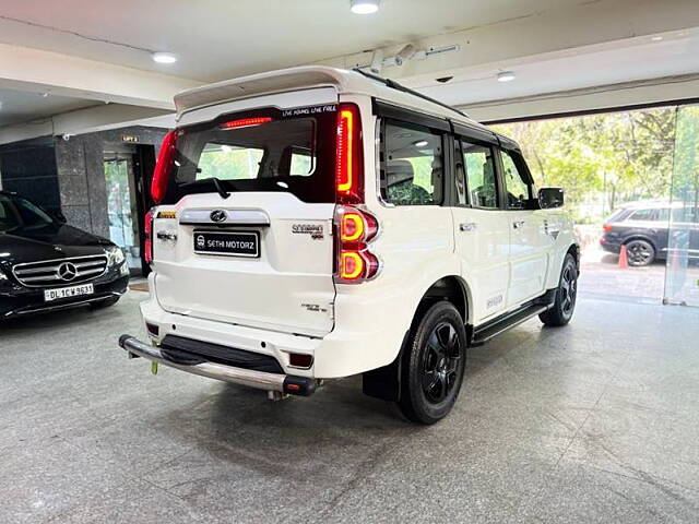 Used Mahindra Scorpio 2021 S9 in Delhi