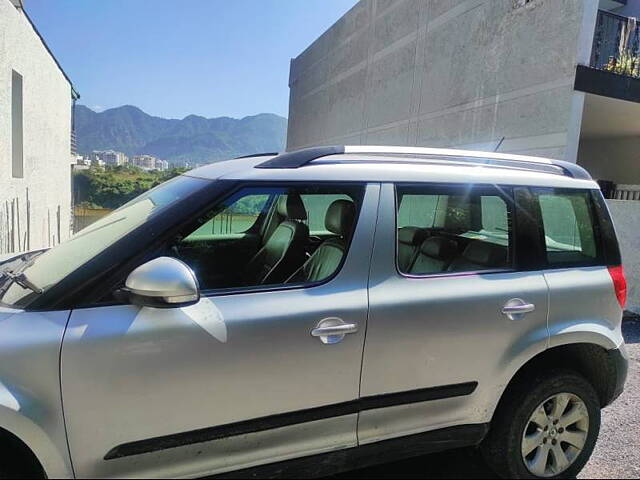 Used skoda deals yeti roof bars