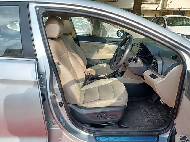 Used Hyundai Elantra [2016-2019] 2.0 SX (O) AT in Mumbai