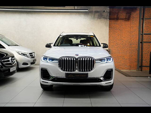 Used 2022 BMW X7 in Delhi