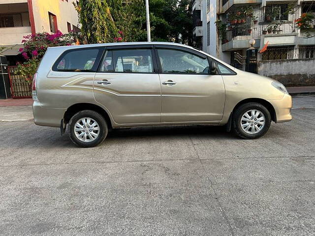 Used Toyota Innova [2009-2012] 2.5 VX 8 STR BS-IV in Mumbai