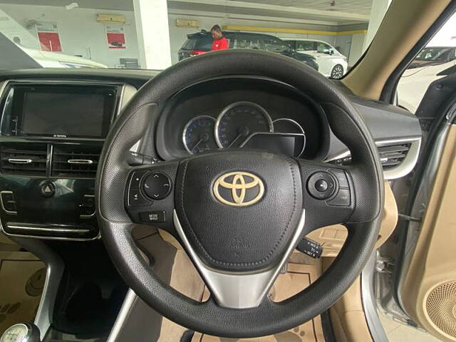 Used Toyota Yaris V MT in Varanasi