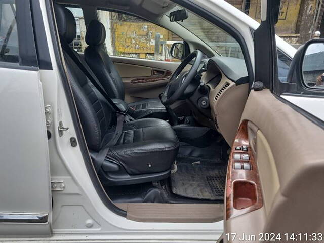 Used Toyota Innova [2015-2016] 2.5 G BS IV 8 STR in Mumbai