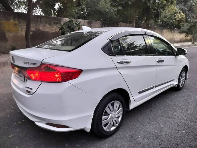 Used Honda City 4th Generation SV Petrol [2017-2019] in Delhi