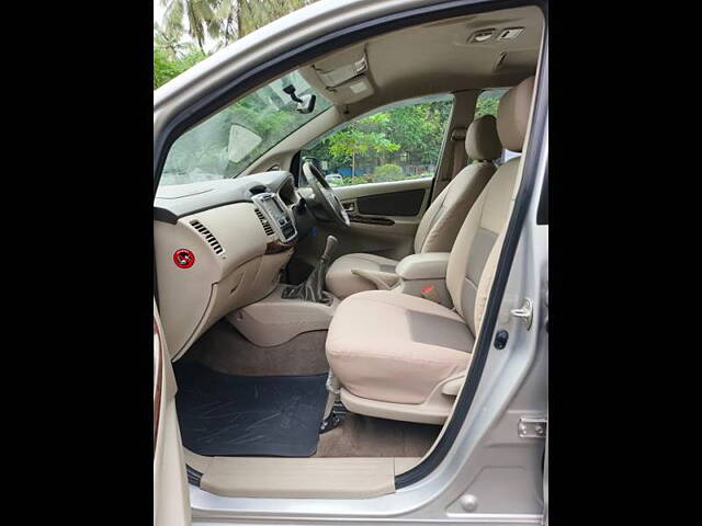 Used Toyota Innova [2005-2009] 2.5 V 7 STR in Mumbai