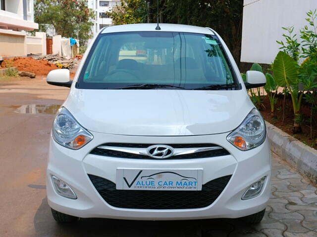 Used 2016 Hyundai i10 in Hyderabad