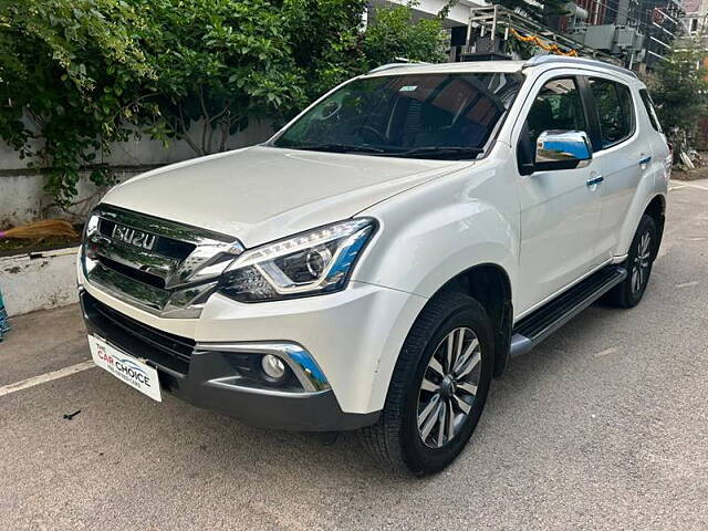 Used Isuzu MU-X [2017-2018] 4x4 in Hyderabad