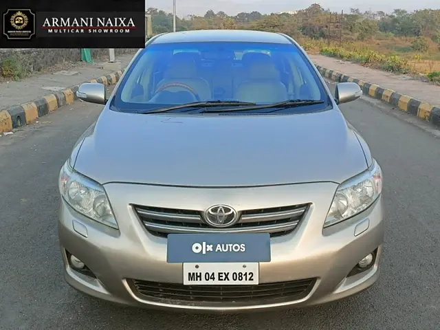 Used 2011 Toyota Corolla Altis in Navi Mumbai