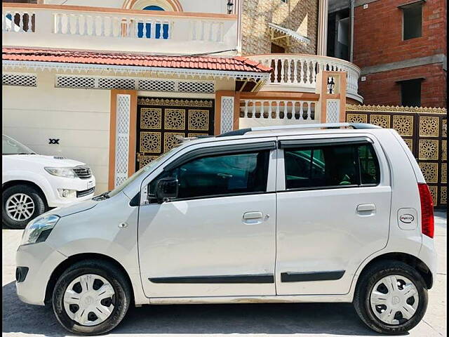 Used Maruti Suzuki Wagon R 1.0 [2014-2019] VXI+ AMT in Hyderabad