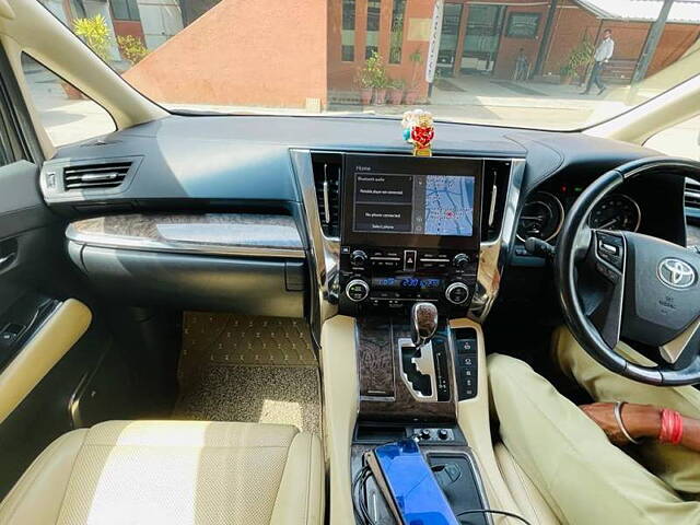 Used Toyota Vellfire [2020-2023] Hybrid in Delhi