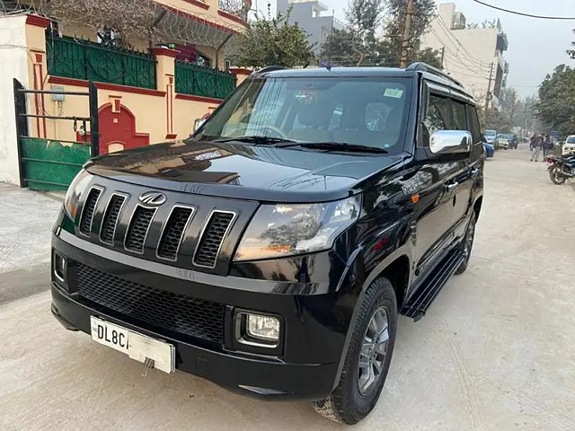 Second Hand Mahindra TUV300 [2015-2019] T10 in Gurgaon