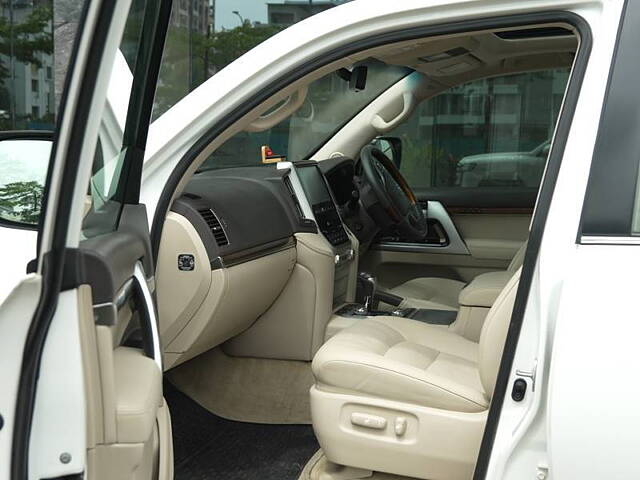 Used Toyota Land Cruiser [2011-2015] LC 200 VX in Pune