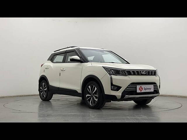 Used Mahindra XUV300 [2019-2024] W8 (O) 1.5 Diesel AMT in Hyderabad