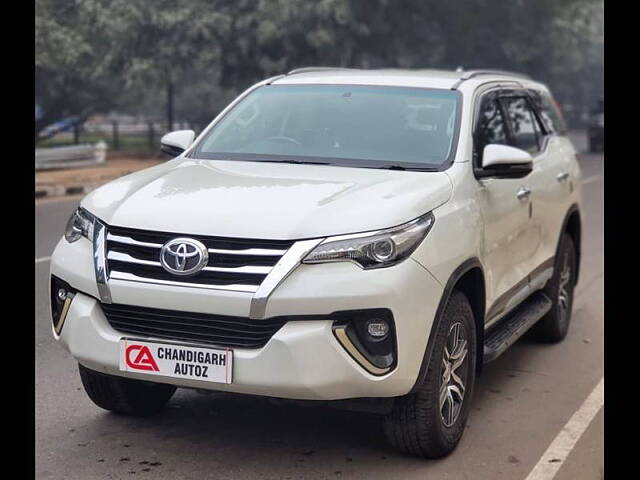 Used Toyota Fortuner [2016-2021] 2.8 4x2 AT [2016-2020] in Chandigarh