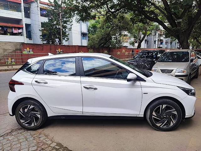 Used Hyundai i20 [2020-2023] Asta 1.0 Turbo IMT Dual Tone in Bangalore