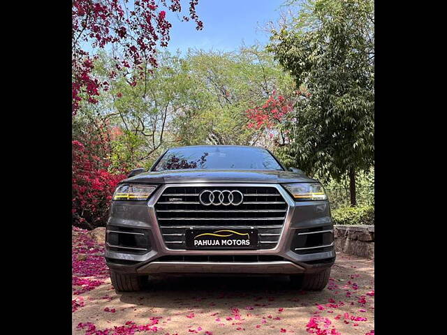 Used 2016 Audi Q7 in Delhi