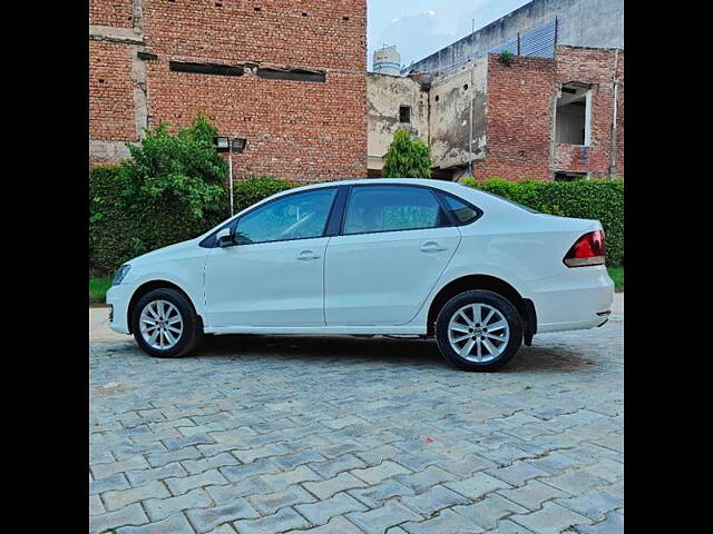 Used Volkswagen Vento Highline 1.2 (P) AT in Delhi