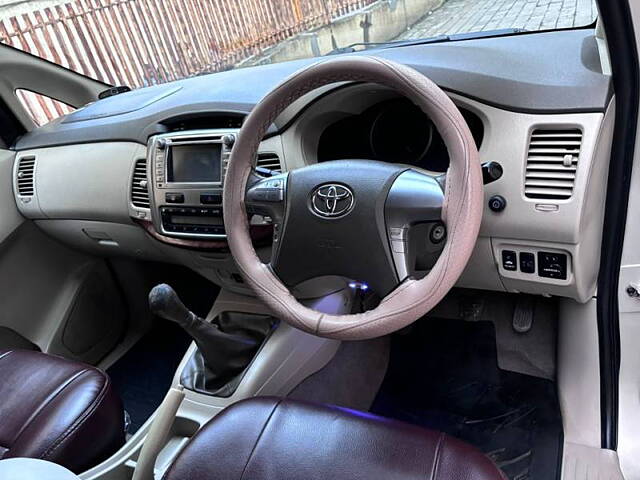 Used Toyota Innova [2005-2009] 2.0 V in Navi Mumbai