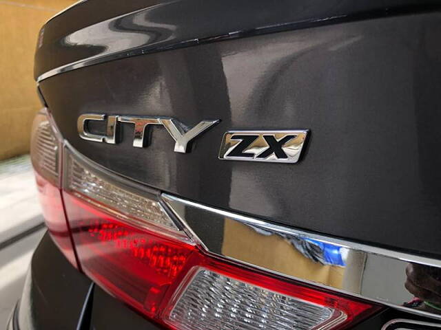 Used Honda City 4th Generation ZX CVT Petrol [2017-2019] in Mumbai