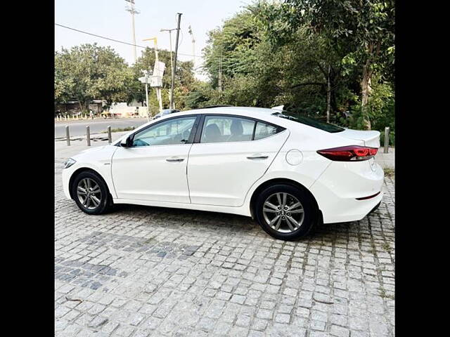 Used Hyundai Elantra SX (O) 2.0 AT in Delhi