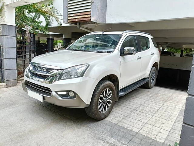 Used Isuzu MU-X [2017-2018] 4x2 in Hyderabad