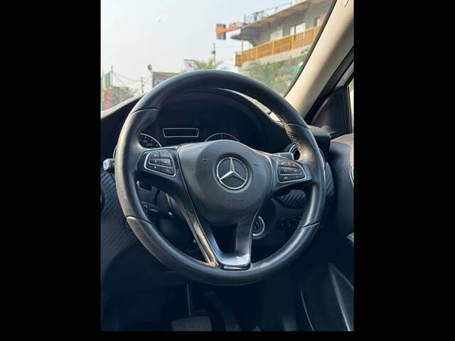 Used Mercedes-Benz GLA [2017-2020] 200 d Sport in Delhi