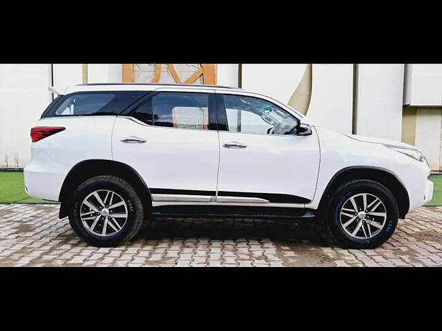 Used Toyota Fortuner [2016-2021] 2.8 4x4 AT [2016-2020] in Delhi