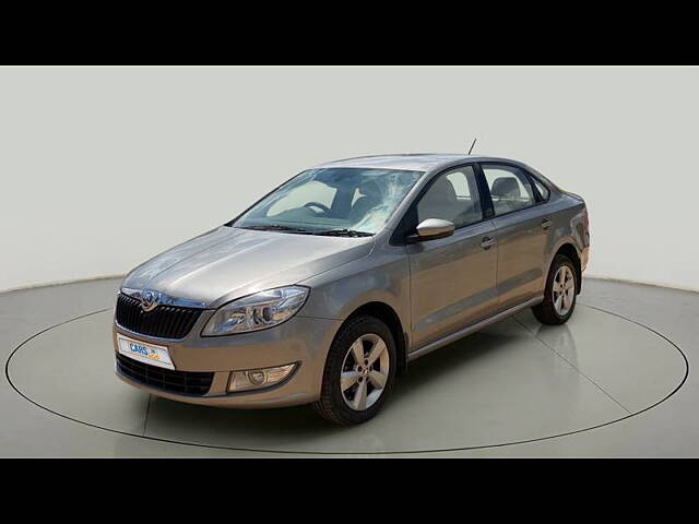 Used Skoda Rapid Style 1.6 MPI AT in Hyderabad