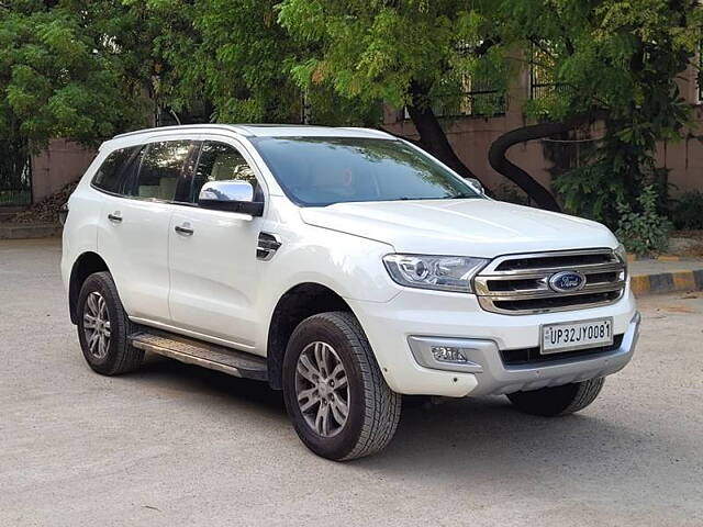 Used Ford Endeavour [2016-2019] Titanium 3.2 4x4 AT in Lucknow