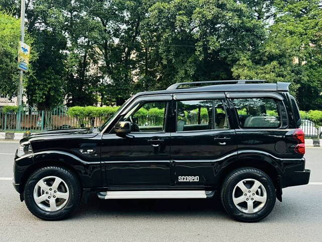 Used Mahindra Scorpio 2021 S5 2WD 7 STR in Delhi