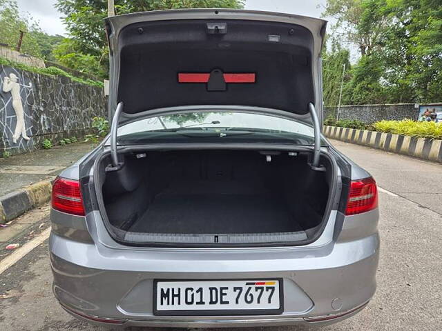 Used Volkswagen Passat Highline in Mumbai