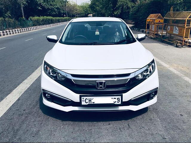 Used 2020 Honda Civic in Delhi