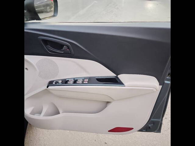 Used Mahindra XUV300 [2019-2024] W6 1.5 Diesel AMT in Delhi